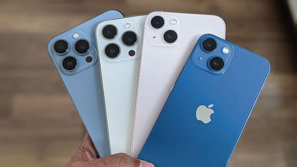 iPhone 14 Pro, iPhone 13 Pro va iPhone 12 Pro ekranlari solishtirildi