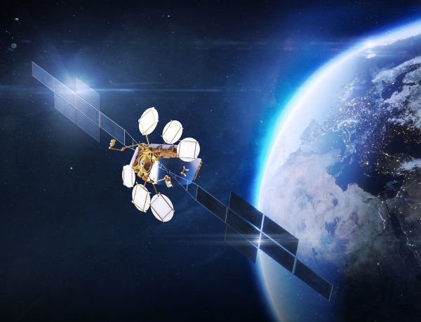 Starlink Yevropada kuchli raqibga ega bo'ladi.  Sun'iy yo'ldosh operatorlari Eutelsat va OneWeb birlashishni e'lon qiladi
