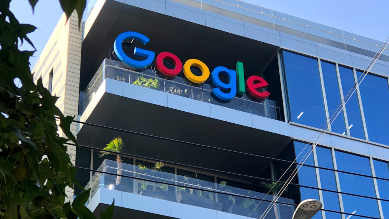 Googleni 130 ming kompaniya sudga berdi. Va bu faqat Buyuk Britaniyada.