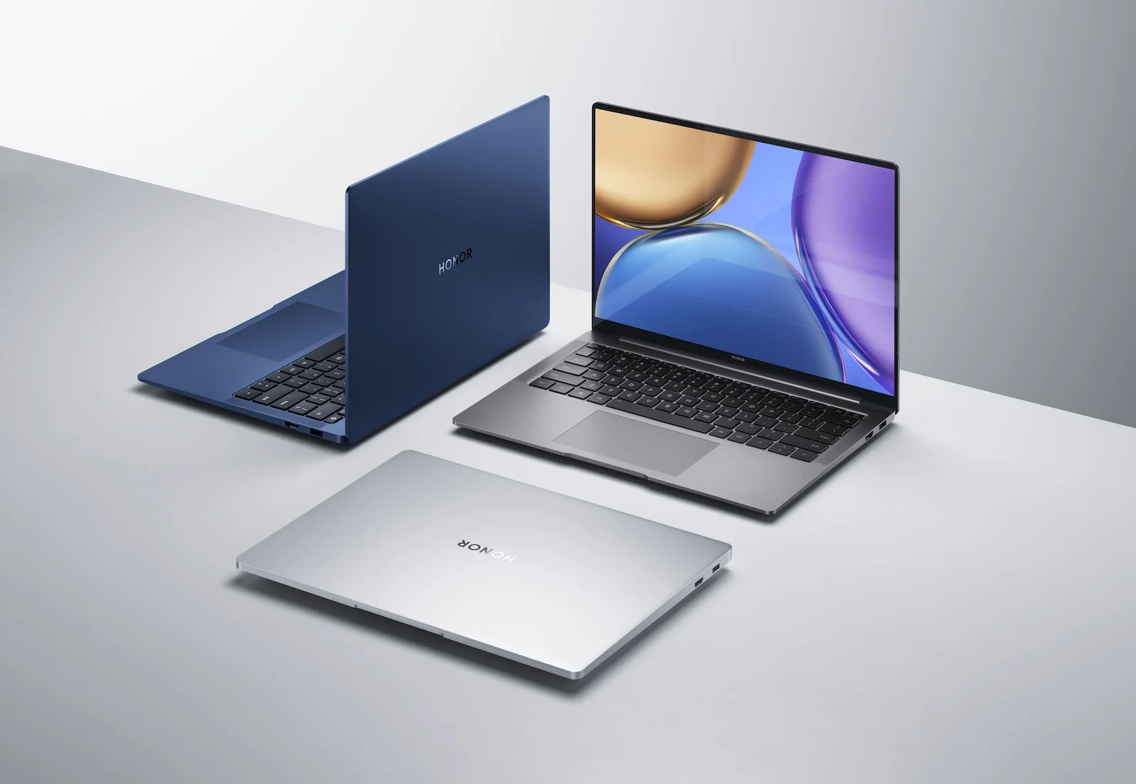 Honor MagicBook 14 narxi Xitoyda 150 dollarga tushib ketdi