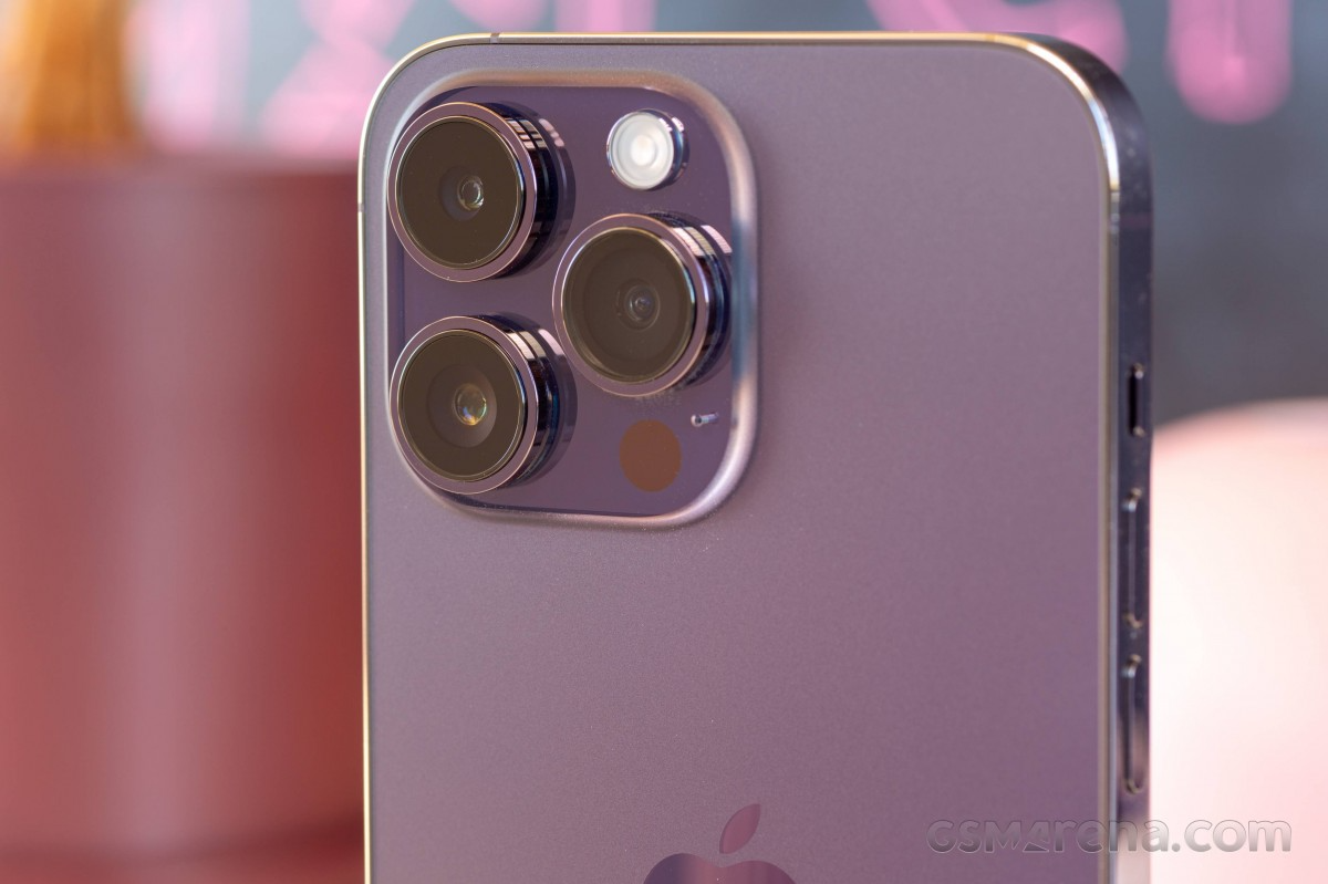 Apple iPhone 16 Pro-da telefoto linzalarini yaxshilashga qaror qildi