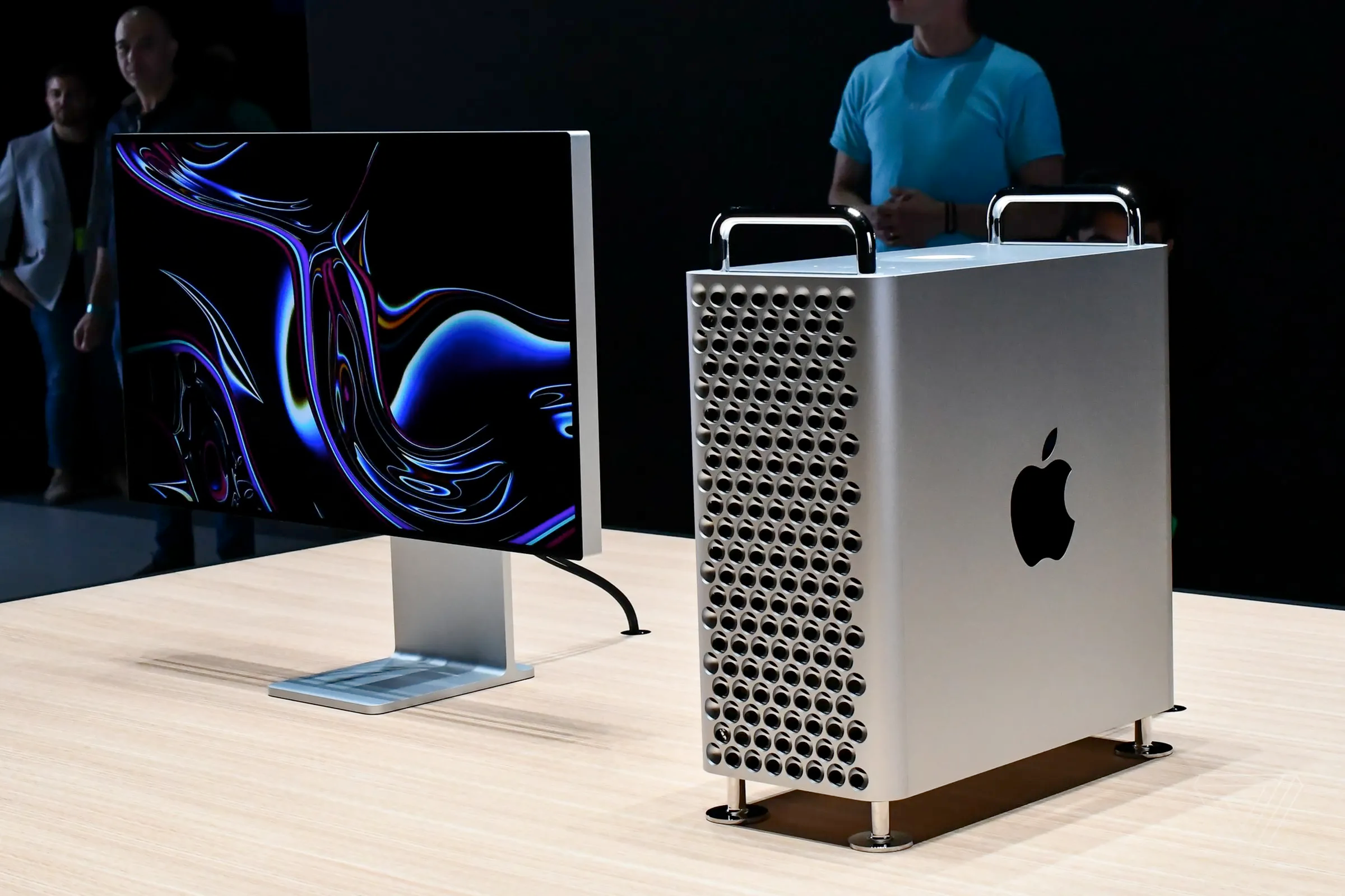 Apple nima uchun yangi Mac Pro diskret grafik kartalarni qo'llab-quvvatlamasligini tushuntiradi